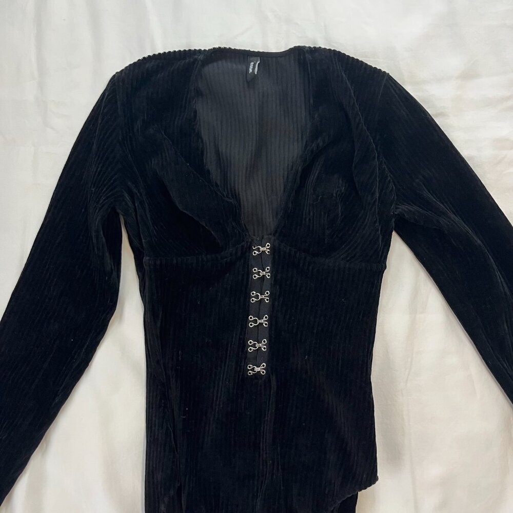 Icone Lingerie Black Velvet Ribbed Jessy Body Noir Bodysuit | Size M - Picture 4 of 7
